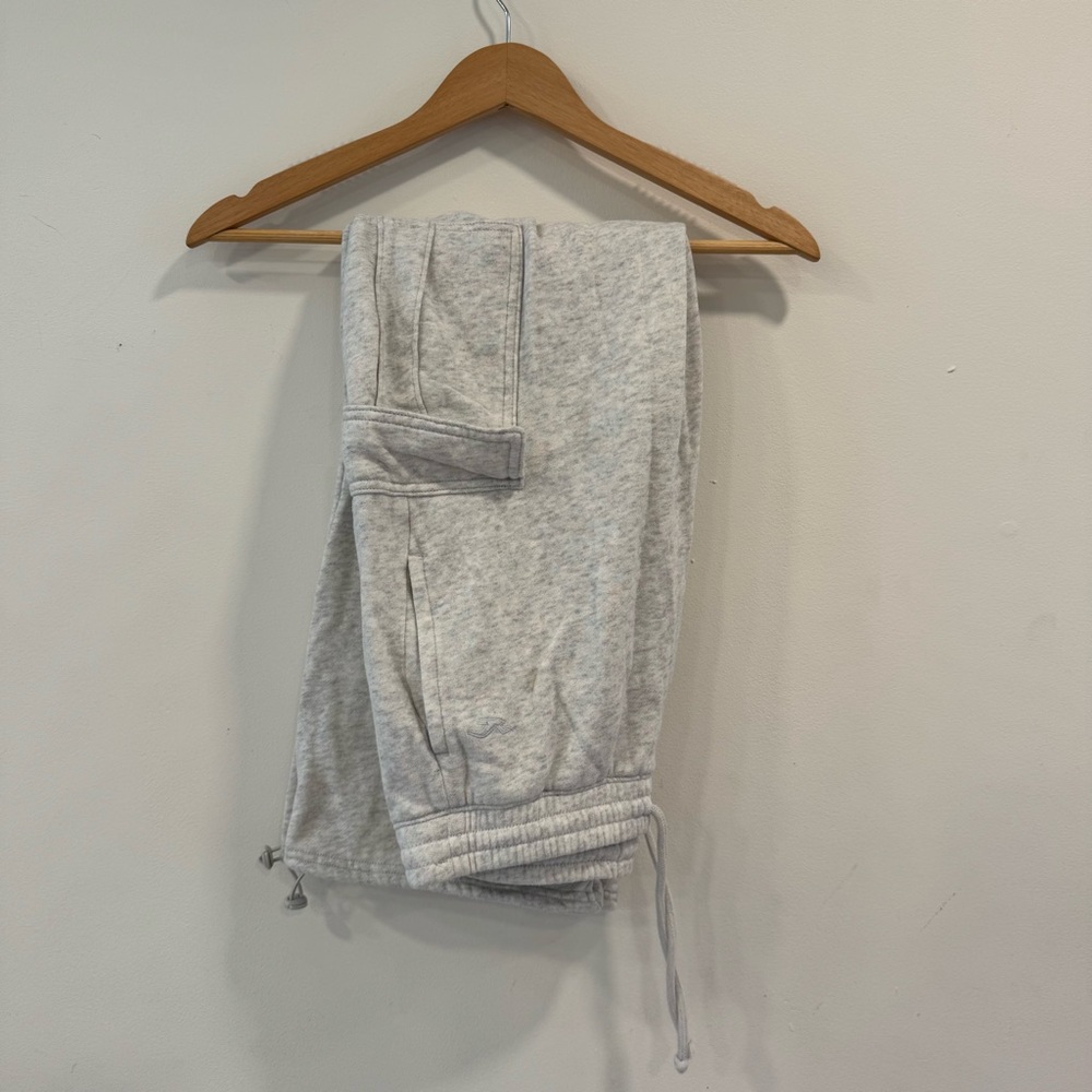 Hollister Grey Sweat Lounge Set - Picture 3 of 7